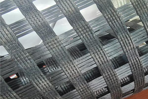 經編滌綸土工格柵在水泥路面的作用有哪些呢？  第1張