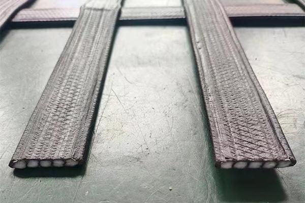 高韌性聚酯紗線(xiàn)集束土工格柵是怎么制作的呢？  第2張